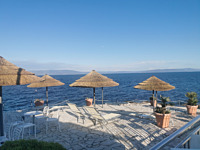 Suncobrani Canna Africana uz more – 08