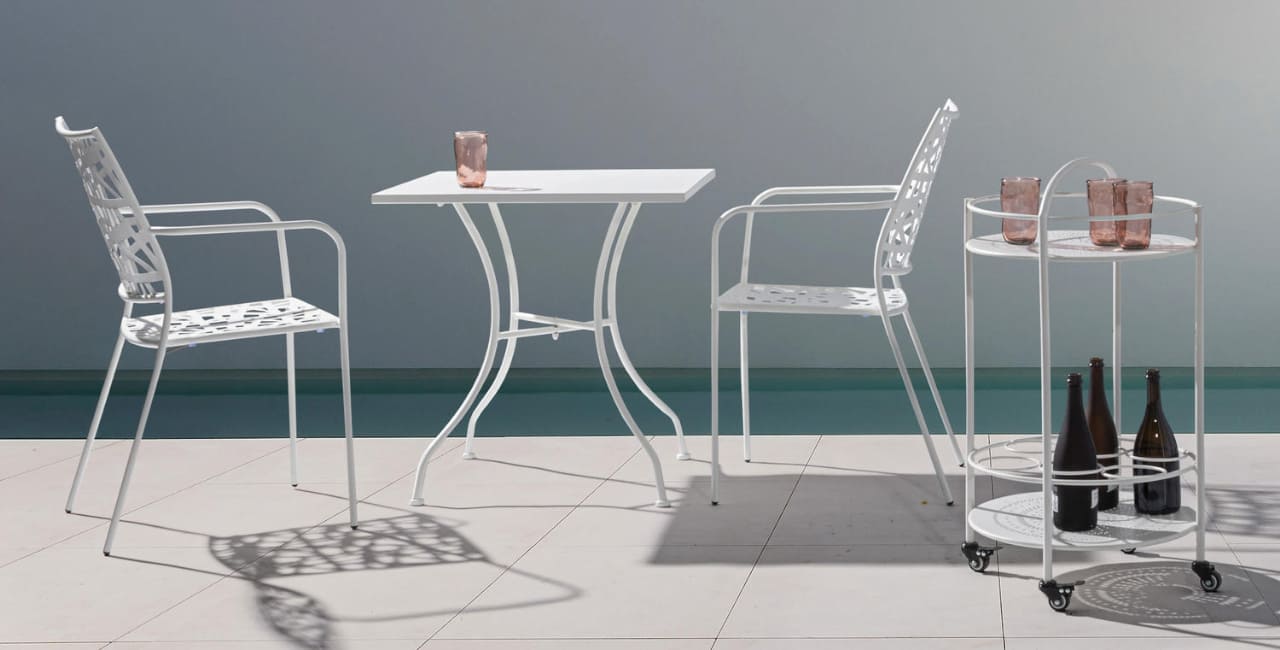 Burton kolica za serviranje boca.